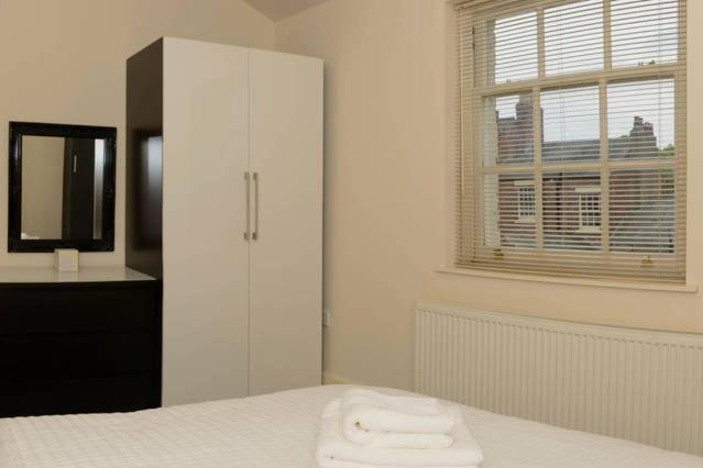 Avenham Apartment *